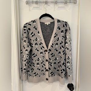 Textured Gray Leopard Print Cardigan